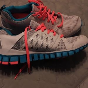 Womans Reebok sneakers size 8.5